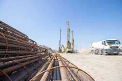 Роботи на Подiльському мостовому переходi стали цiлодобовими