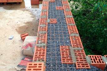 Как правильно утеплить дом с помощью пеностекла