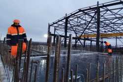 Будiвництво магiстрального водогону триває цiлодобово попри складнi погоднi умови