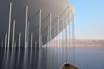 Скорбящий архитектор спроектировал плавучий город мертвых