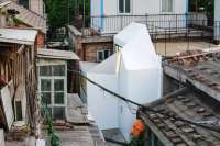 При помощи шестигранного ключа дом можно собрать за день