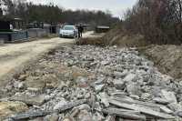 На єдиному у Львовi дiючому кладовищi облаштовують пiд'їзнi дороги