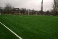 Строительство футбольных полей под Харьковом дорожает