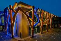 КВЦ "Парковый" в Киеве разрешили купить