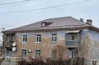 У Днiпрi благодiйнi фонди допомагають лагодити пошкодженi покрiвлi