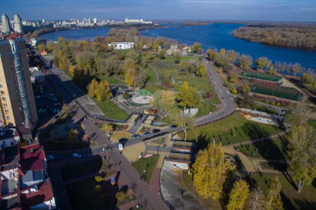 Робота зi стоврення великої рекреацiйної зони на Оболонi продовжиться