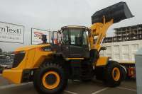 В Киеве представили погрузчик LiuGong новой серии