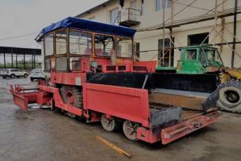 Харьковские дороги ремонтируют не той техникой