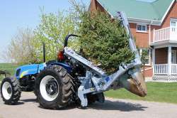 Как пересадить дерево с помощью специальной техники. Видео