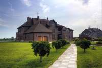 Под Киевом арендовали дом за 196 тыс. грн.