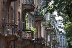 У Львовi завершили масове обстеження балконiв