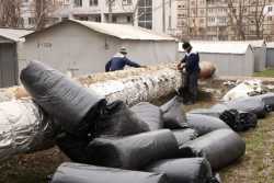 У Днiпрi почали вiдновлювати iзоляцiю на трубах