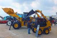 Zeppelin показал на выставке новые погрузчики