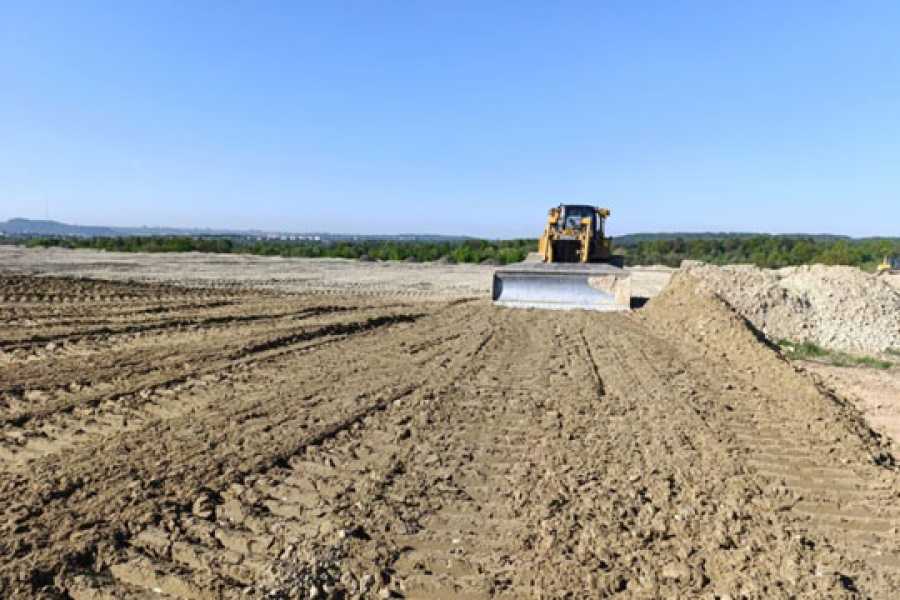 Львiв накриває Грибовицький полiгон грунтом