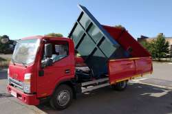 В Украине собран первый самосвал на базе на шасси JAC. Фото