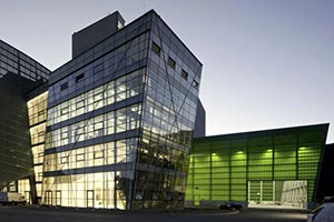 Загадочное здание построено в итальянском городе Больцано