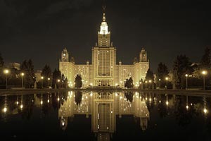 Сталинские высотки – МГУ. Редчайшее видео