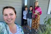 Беженка из Бахмута учит литовский, чтобы благодарить жителей Вильнюса на их языке