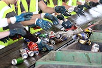 Киевский мусор – «проклятое советское прошлое»