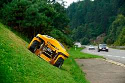 В Украине ожидается появление новой газонокосилки-беспилотника. Видео