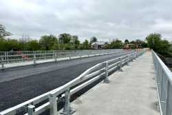 На Львiвщинi по вiдремонтованому мосту вiдновили рух