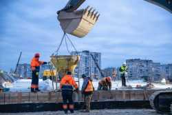 Шляхопровiд на Оболонi вiдкриють до лiта