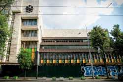 "Квiтам України" повернули статус пам'ятки