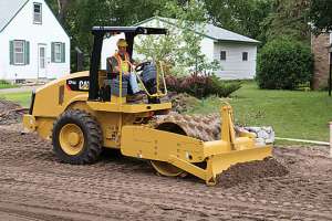Как использовать спецтехнику в сложных строительных процессах