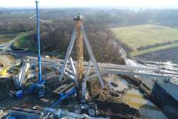 На строительстве мостов начали использовать метод зонта