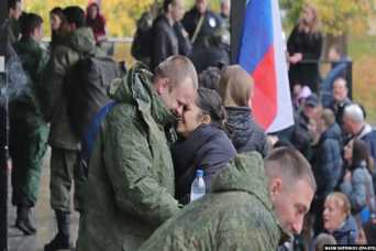 В украинский плен попадают фальшивые &quot;мобики&quot;