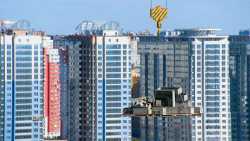 Столичный рынок новостроек замер, а в регионах цены растут