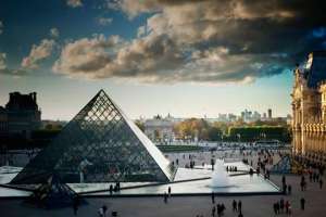 Почему в архитектуре Парижа доминирует «Число Зверя» - 666