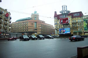 Киев вернул себе землю в центре