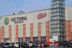 В некоторых ТРЦ Dragon Capital почти никто не работает