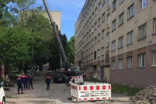 У Львовi замiнять тепловi мережi