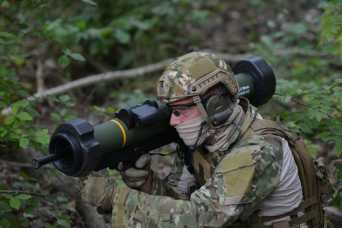 Немецкий гранатомет MATADOR поступил на вооружение в украинскую армию. Видео