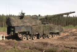 Почему Запад не спешит с поставками тяжелого вооружения Украине