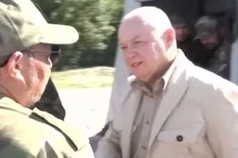 Как в России набирают "добровольческие батальоны" на войну в Украину