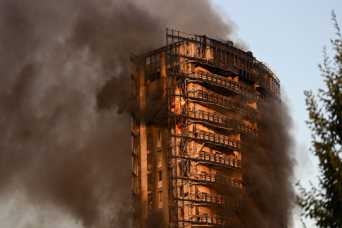 Миланский пожар сравнили с лондонским