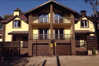 На смену загородным коттеджам пришли таунхаусы и дуплексы