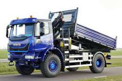 Как среднетоннажный грузовик превратили в многофункциональный вездеход. Фото