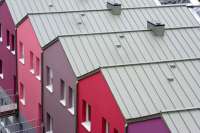 На рынке представлена цинк-титановая кровля