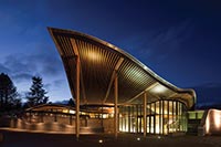 В Канаде построено здание в виде орхидеи