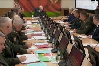 Как в Киеве реагируют на мобилизацию в Беларуси