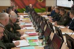 Как в Киеве реагируют на мобилизацию в Беларуси