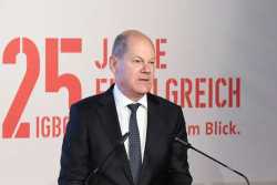 Давление на политику Шольца по поставкам оружия в Украину растет