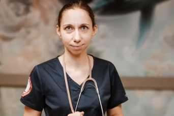 Российская ракета в Киеве убила детского врача-гематолога