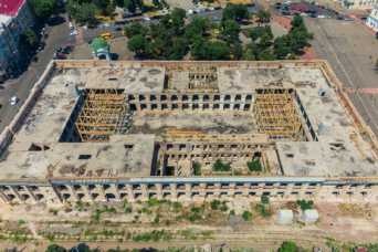 Киев не знает, что происходит с Гостиным двором