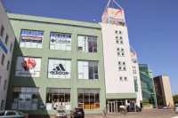 Закрылся первый ТЦ недорогих брэндов