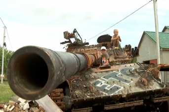 Жители Дмитровки под Киевом рассказали об оккупации села российскими военными